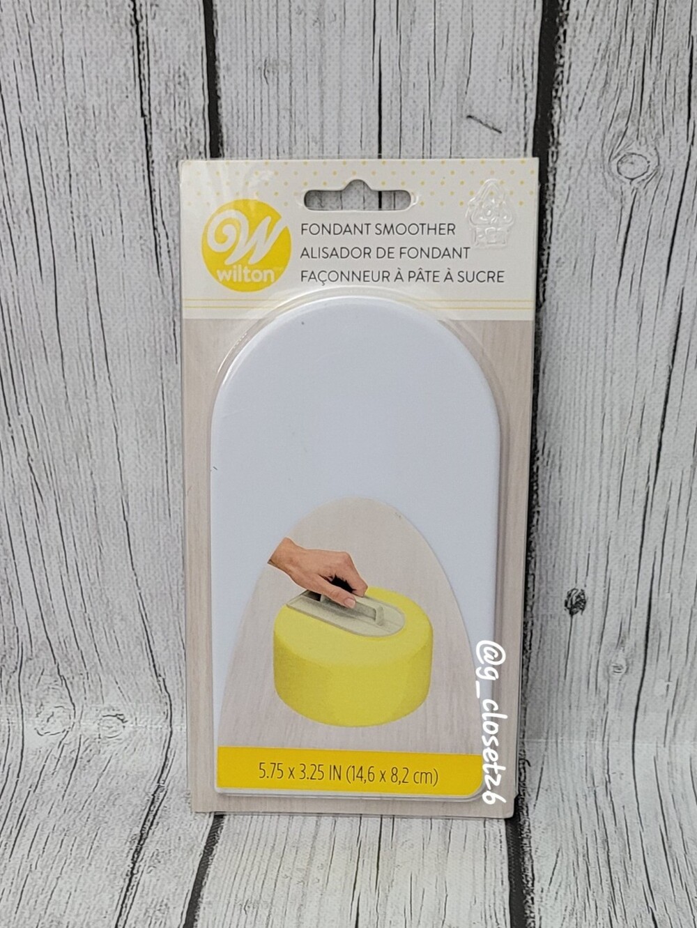 Wilton White Fondant Smoother - Cake Decorating Tool